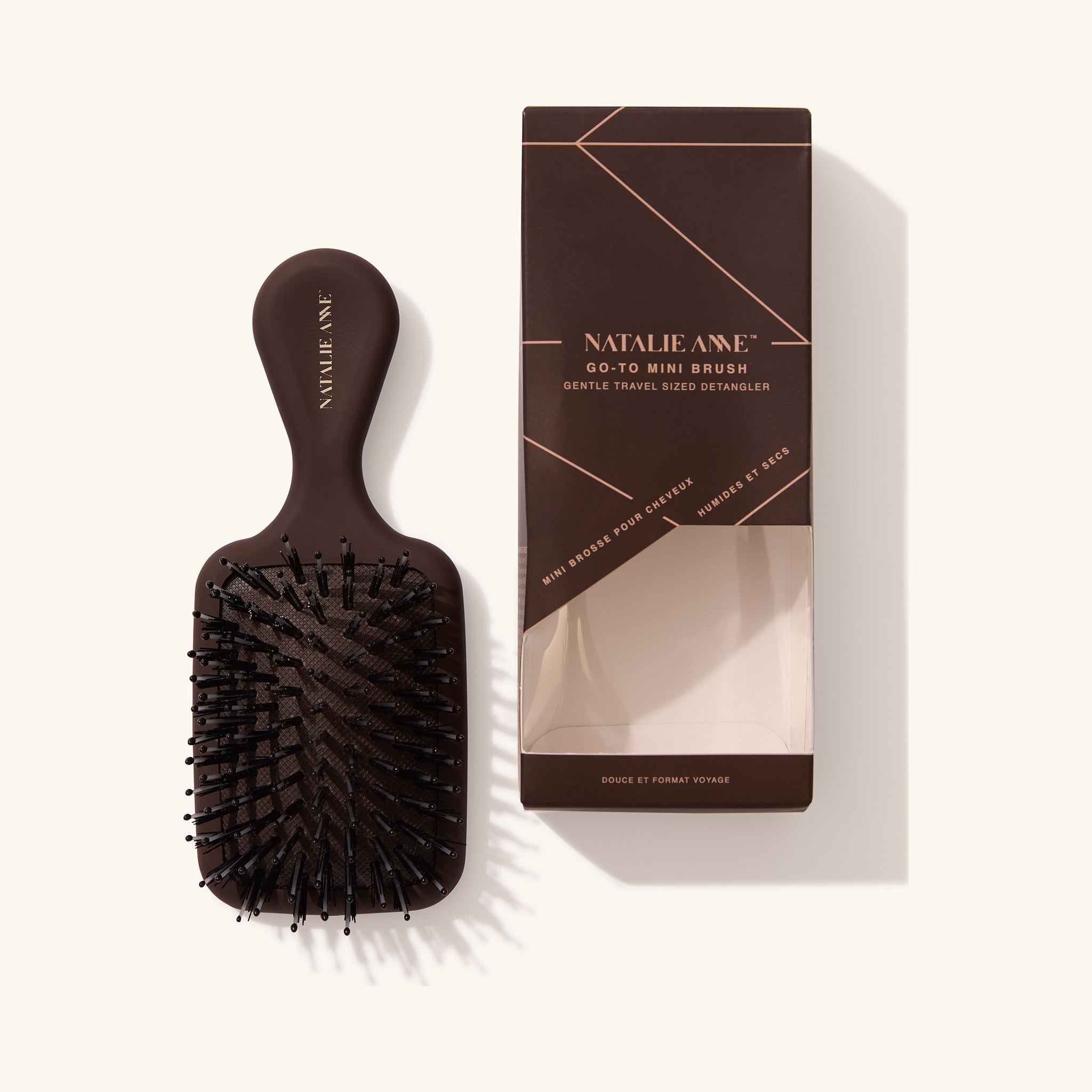 Mini Go-To Brush with box